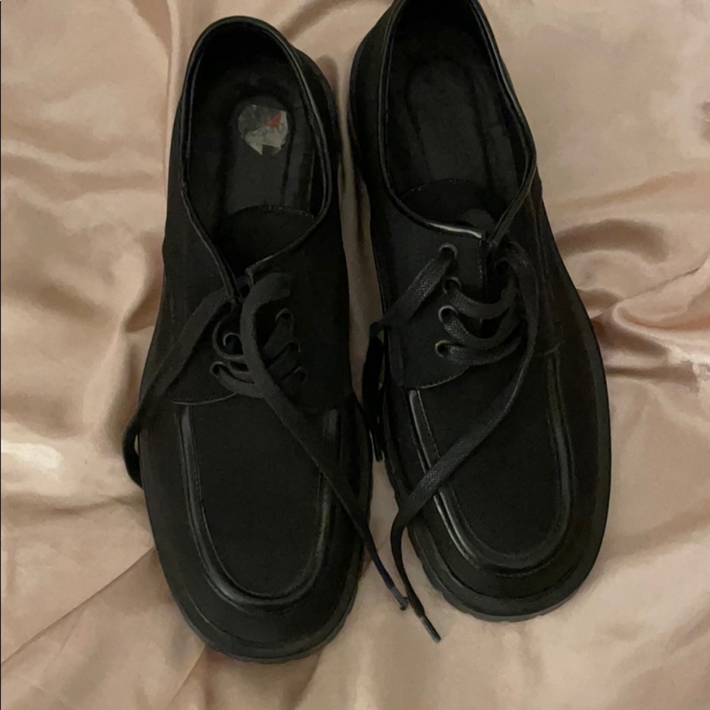 Prego Platform Shoes - Picture 2 of 4